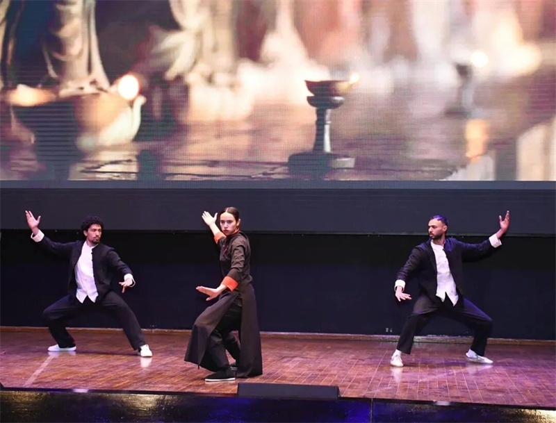 图为第二十五届“汉语桥”世界大学生中文比赛埃及开罗赛区预赛比赛现场。艾因夏姆斯大学孔子学院供图