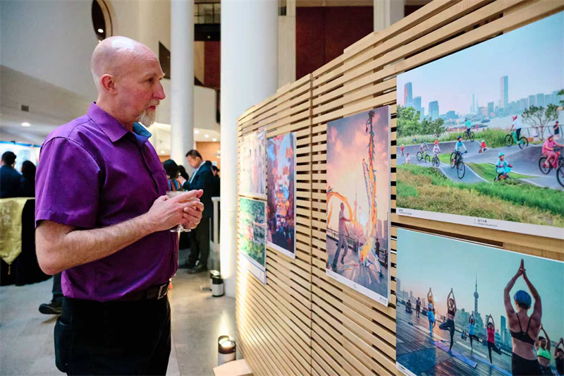 “城市茶客厅”活动现场。杨浩鹏摄(1)